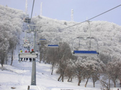 Atractie Turistica - Partia de ski Cozla - Piatra Neamt - Centru Turistic