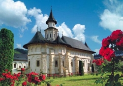 Atractie Turistica - Manastirea Putna - Putna - Centru Turistic