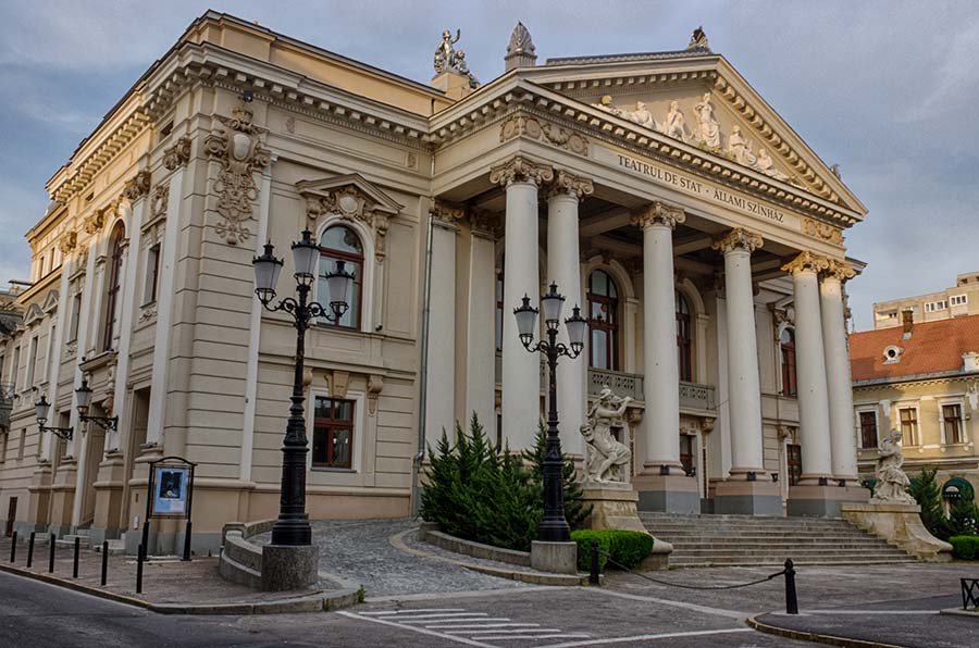 Atractie Turistica - Teatru Regina Maria - Oradea - Centru Turistic